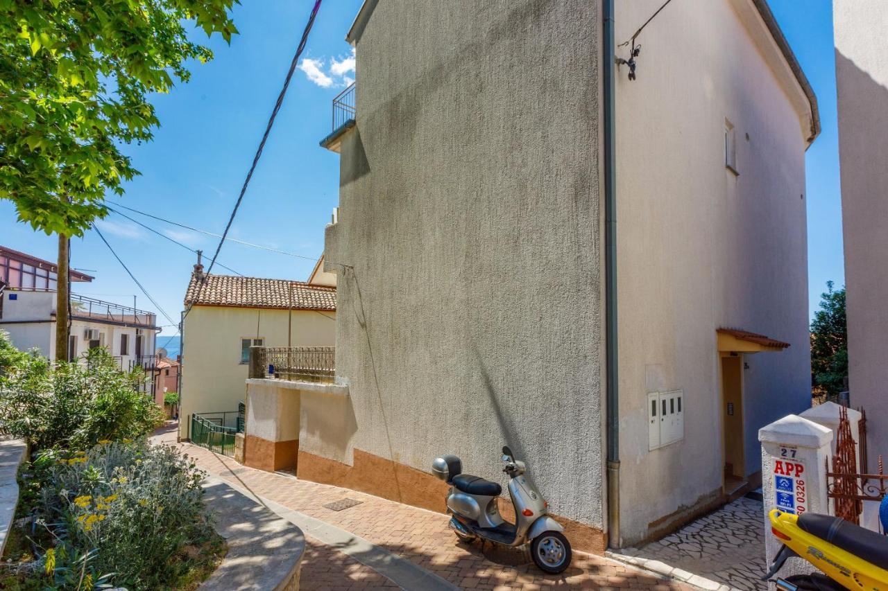 Apartments Kalla Crikvenica Exterior foto