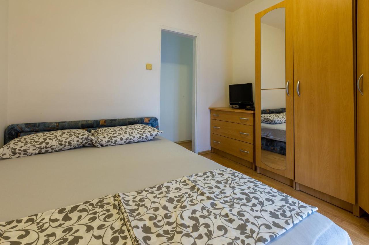 Apartments Kalla Crikvenica Exterior foto